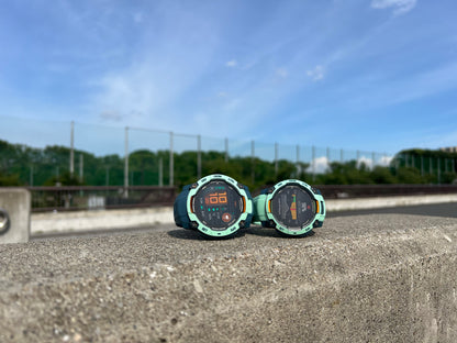 Instinct 3 – 45 mm, AMOLED, Neo tropic with neo tropic silicone band