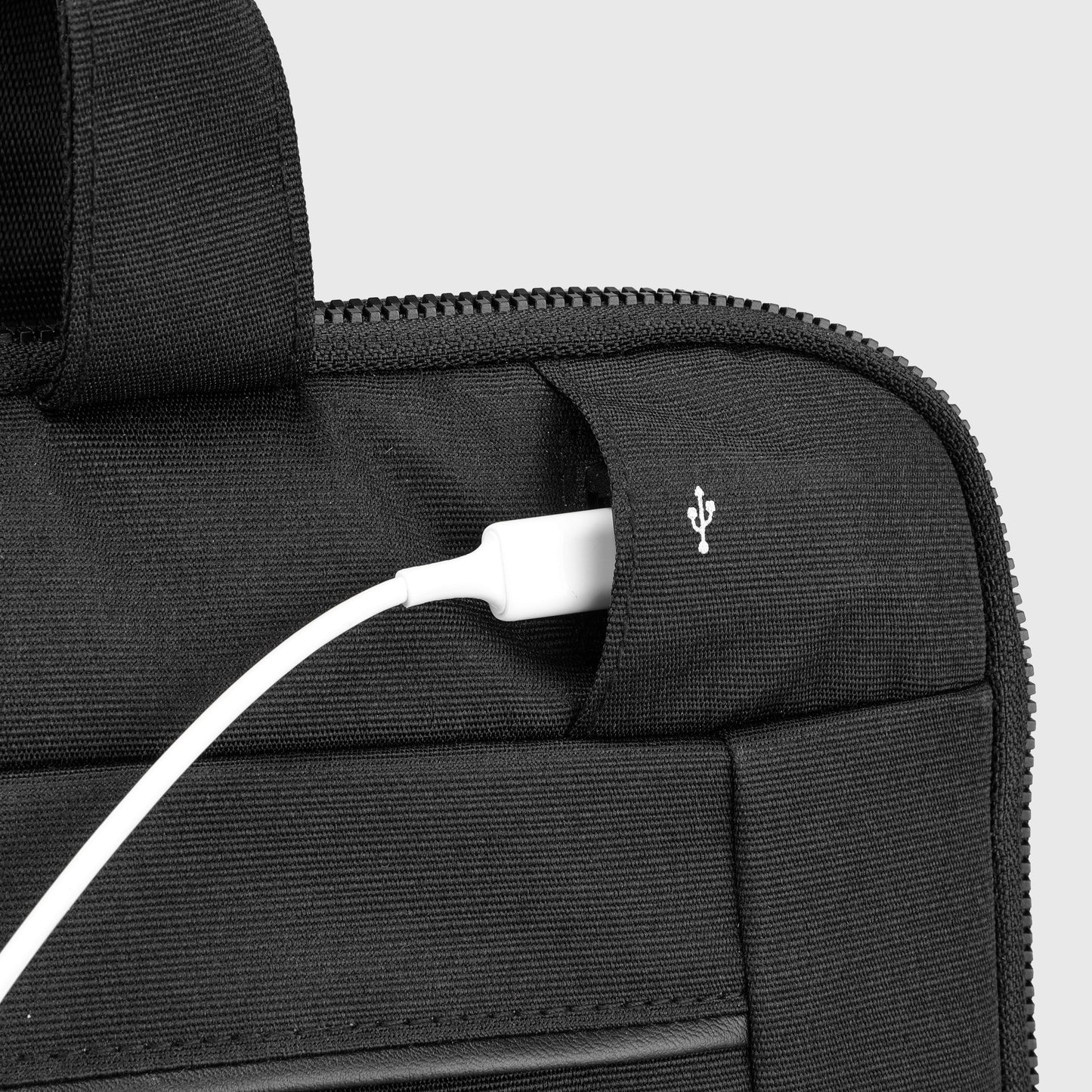 BOLLIGEN Black 16? Laptop Sleeve